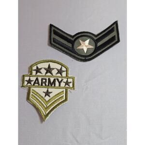 Lot of 2 - US ARMY PATCHS - iron on/ sew on